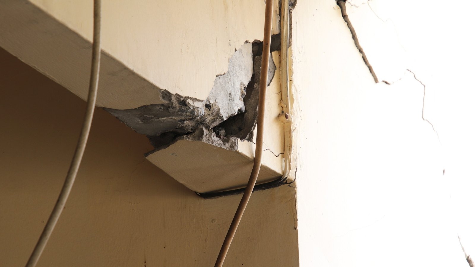 Avoiding Structural Damage